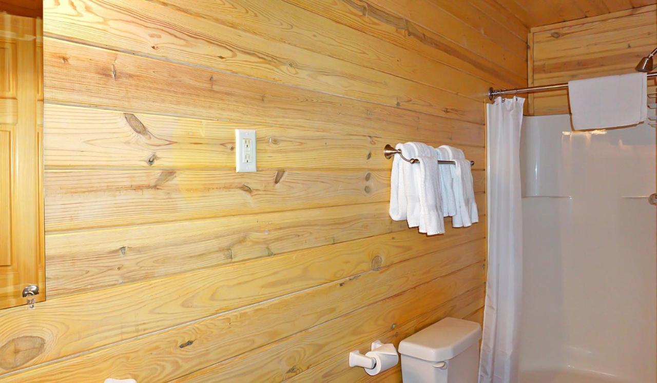 Wimberley Log Cabins Resort And Suites- Unit 8 Esterno foto